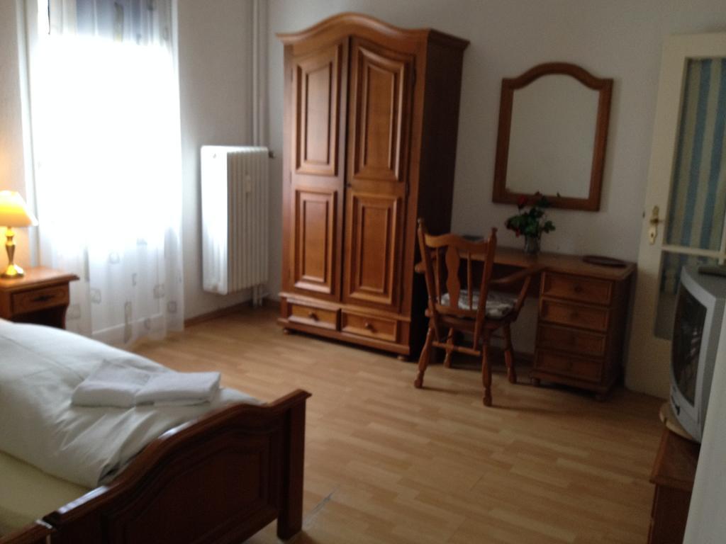 City Hotel Garni Hannover Room photo