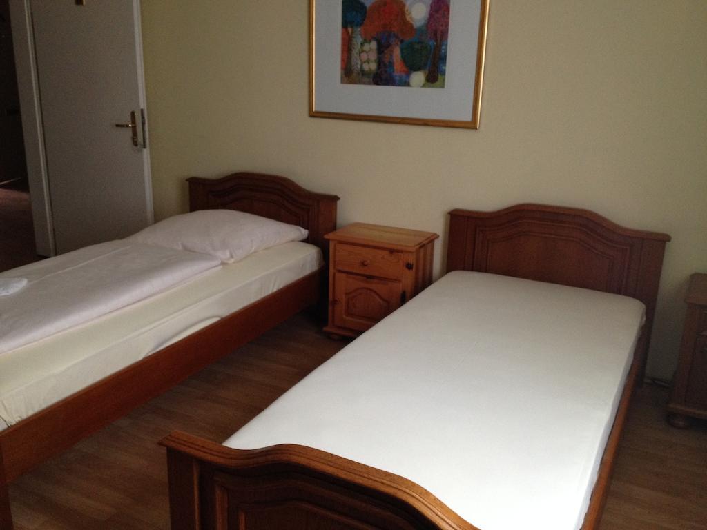 City Hotel Garni Hannover Room photo